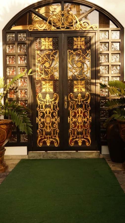 Kinta Bali Villa Ipoh Exterior photo