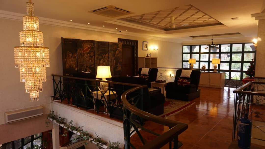 Kinta Bali Villa Ipoh Exterior photo